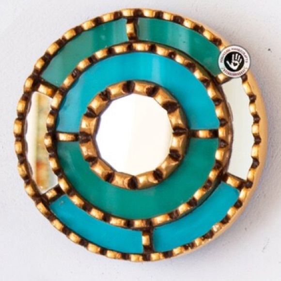Accent Round Mirror, Turquoise Ornate Wall Mirror set "Lachay" - Picture 4 of 5